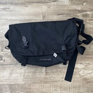 Timbuk2 Classic Black Messenger Bag